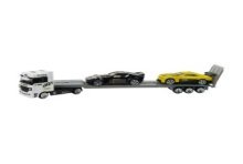 Vrachtauto 1:87met sportauto's op oplegger 3 verschillende uitvoeringen