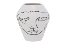 Boltze Home Vaas Tipton Dolomite H16cm zwart wit met print gezicht
