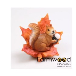 Farmwood animals Eekhoorn met LED 13x8,5x10cm