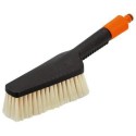 Gardena Brosse de lavage à la main pour nettoyer les meubles de jardin, les portes de garage, les véhicules, etc.