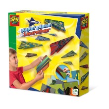Ses Papieren vliegtuigjes lanceren